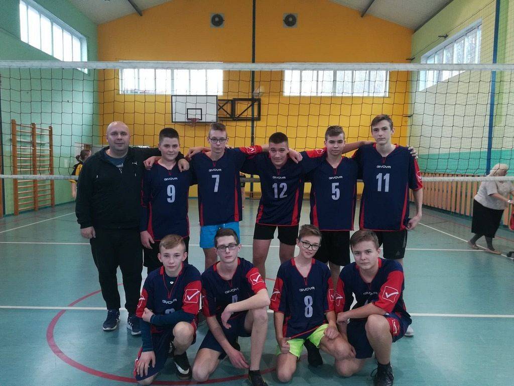 Grafika #0: Siatkarze z Łebienia Mistrzami Gminy!!!