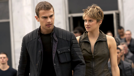 Grafika #0: Wyjazd klas pierwszych gimnazjum do Multikina