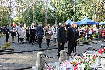 Grafika #0: Uroczystości religijno-patriotyczne w Krępie