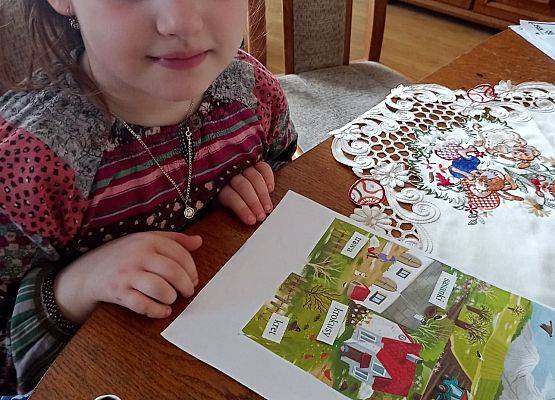 NAUKA ZDALNA W GRUPIE JEŻYKÓW