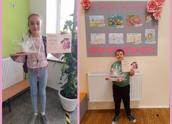 Uczniowie z dyplomem i nagrodami