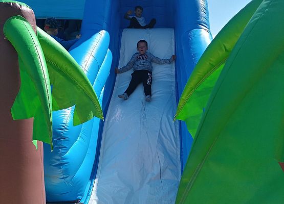 Zabawy na zjeżdżalniach