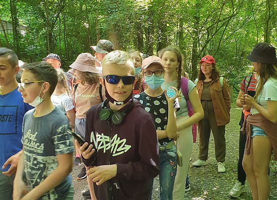 Uczniowie w DINO PARKU