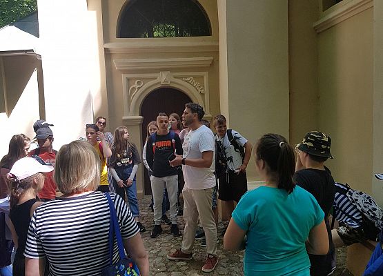 Uczniowie na Kalwarii Wejherowskiej