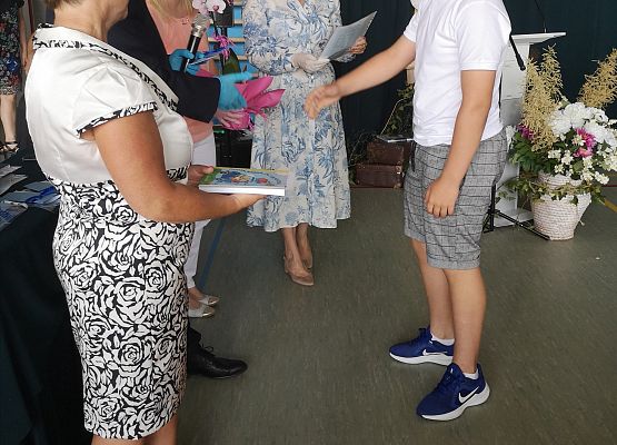 Wręczanie świadectw