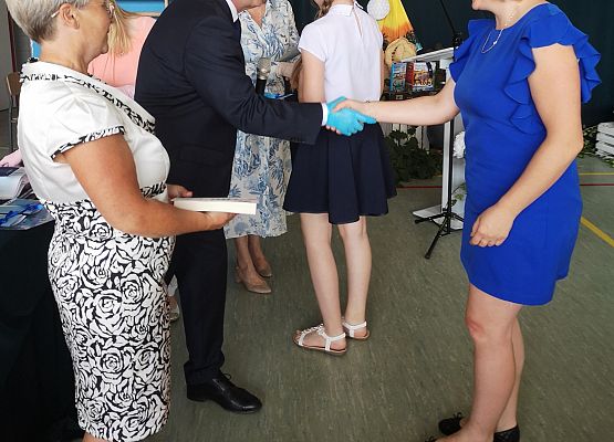 Wręczanie świadectw