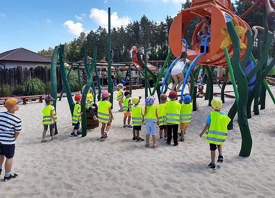 Przedszkolaki zwiedzają SeaPark Sarbsk
