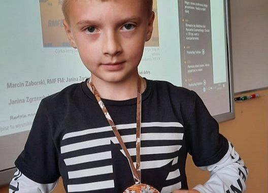 Uczeń prezentuje swoją pracę