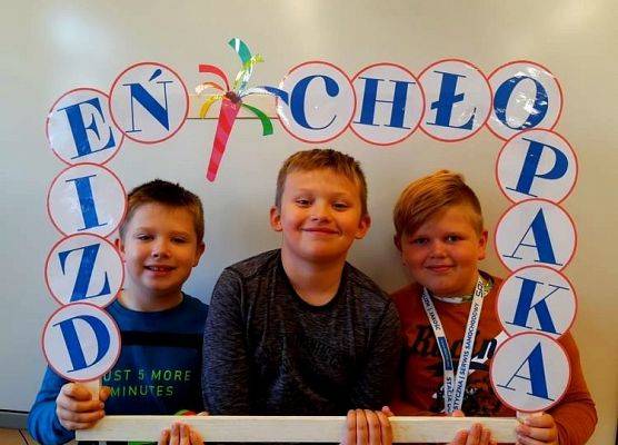 Pamiątkowe zdjęcie chłopców w ramce