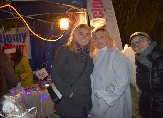 Uczestnicy kiermaszu