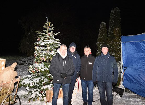 Uczestnicy kiermaszu