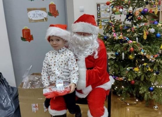 Chłopiec z Mikołajem