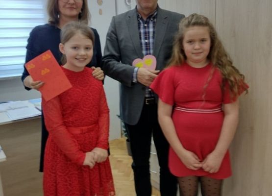 Pani dyrektor i pan dyrektor z walentynkami