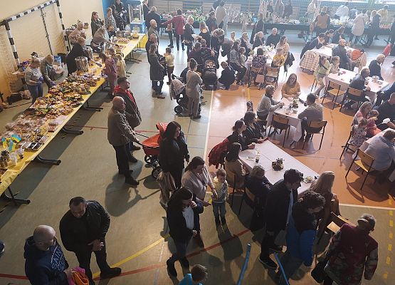 Uczestnicy kiermaszu