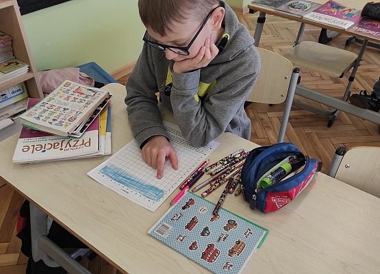 Uczeń koduje obrazek