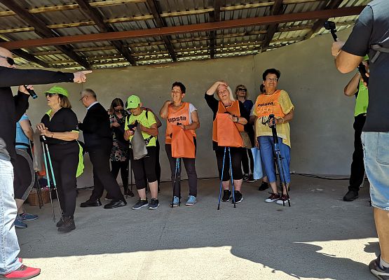 Uczestnicy festynu na scenie