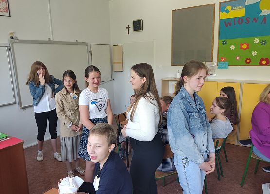 Uczniowie podczas zabaw integracyjnych