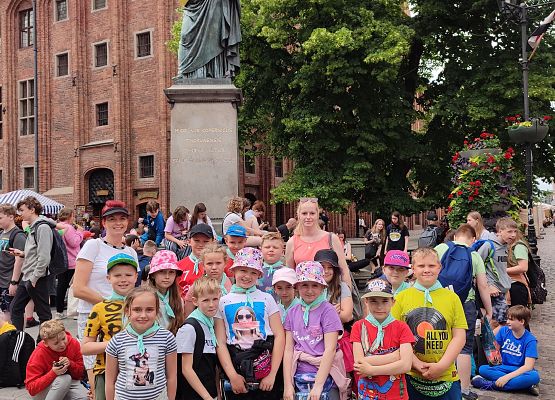 Uczestnicy wycieczki w Toruniu