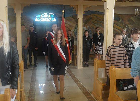 Grafika 7: Uroczyste rozpoczęcie roku szkolnego 2022/2023