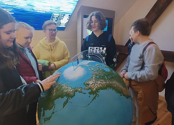 Grafika 29: Wycieczka do Czołpina