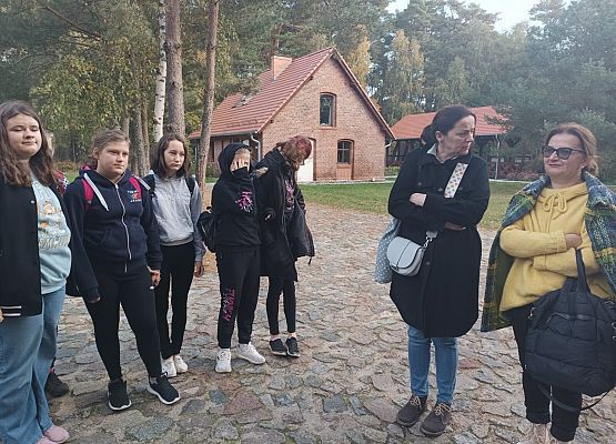 Uczniowie podczas zajęć w Czołpinie