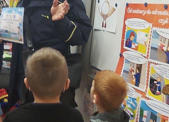 Listonosz opowiada o swojej pracy