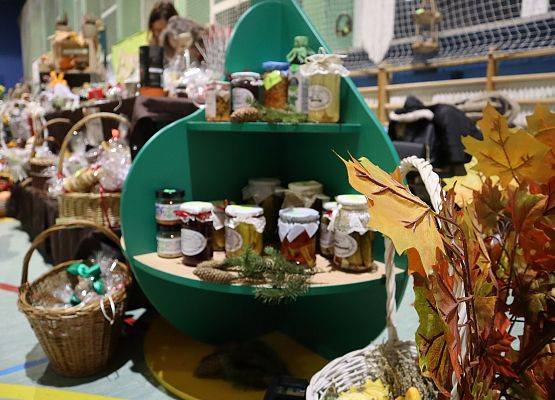 przetwory zimowe na półce