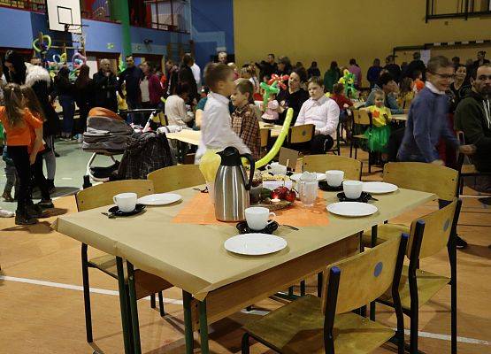 uczestnicy spotkania "jesienna spiżarnia"