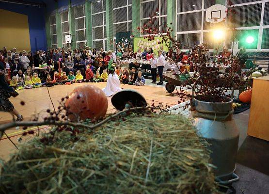 uczestnicy spotkania "jesienna spiżarnia"