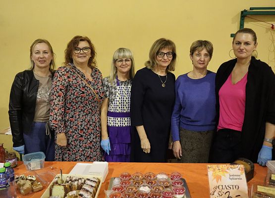 uczestnicy spotkania "jesienna spiżarnia"