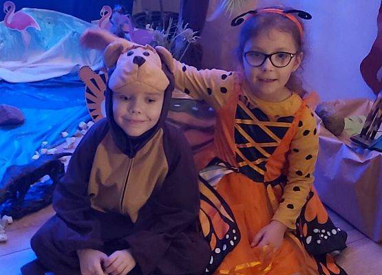 Grafika 1: „DŻUNGLA”- BAL KARNAWAŁOWY W PRZEDSZKOLU