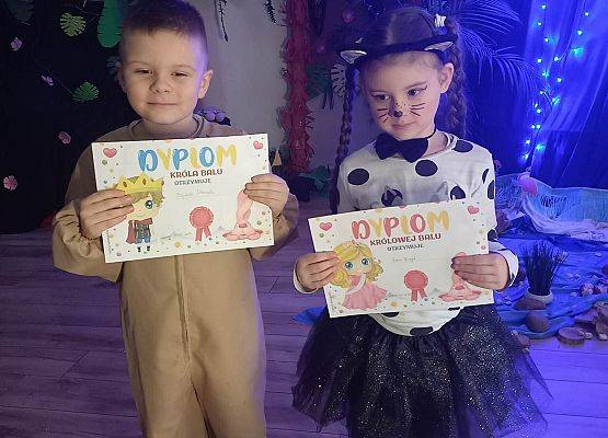 Grafika 15: „DŻUNGLA”- BAL KARNAWAŁOWY W PRZEDSZKOLU