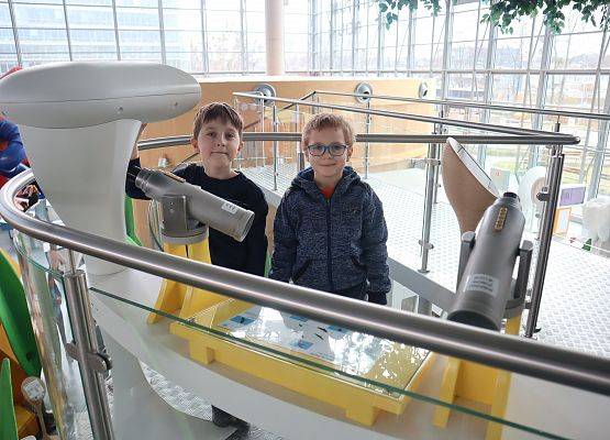 Uczniowie w Centrum Nauki Experyment w Gdyni.