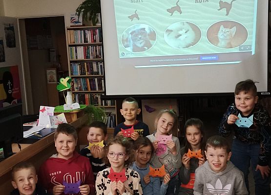 Dzieci prezentują swe prace