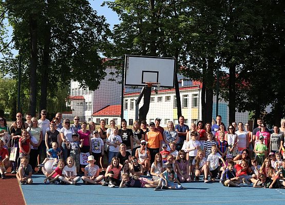 zdjęcie grupowe uczestników spotkania