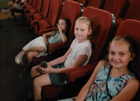 uczniowie podczas podsumowania konkursu Biblioteka Go!