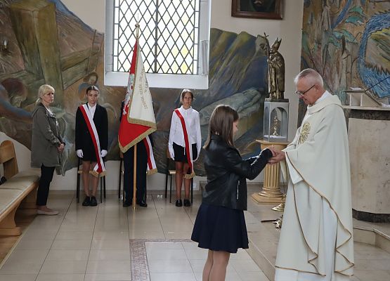 Uczestnicy mszy świętej