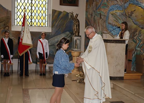 Uczestnicy mszy świętej