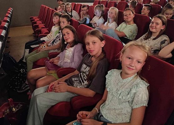 uczniowie podczas koncertu