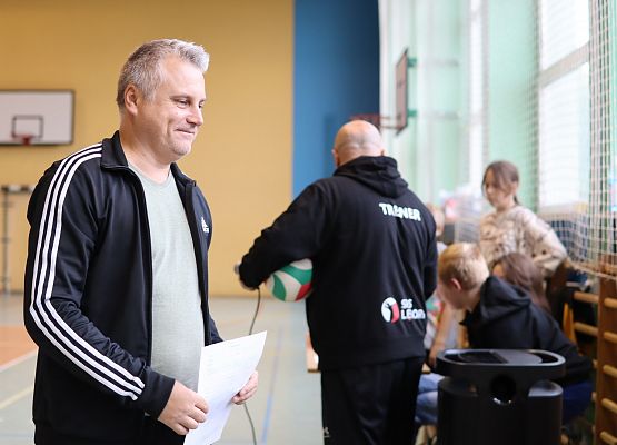 trenerzy i siatkarze