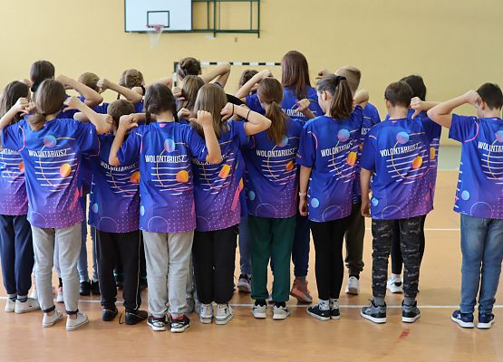 Szkolni wolontariusze