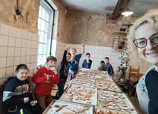 Grafika 24: Warsztaty pieczenia pierników