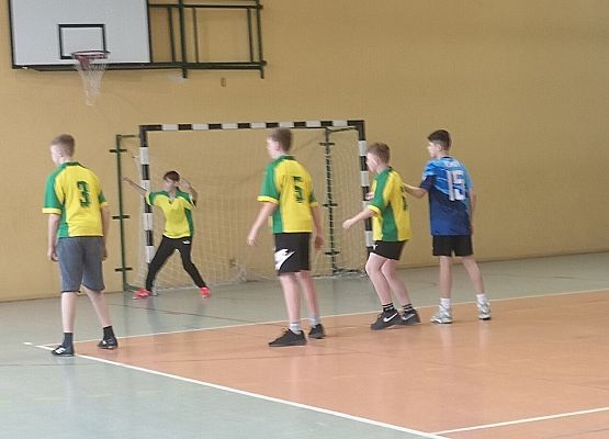 zawodnicy podczas meczu