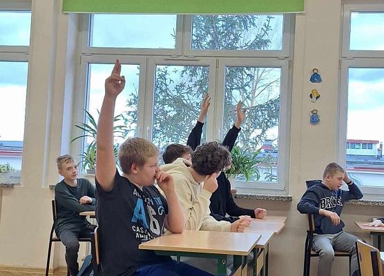 Grafika 2: Lekcja pierwszej pomocy