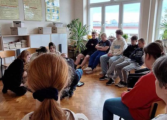 Grafika 18: Lekcja pierwszej pomocy