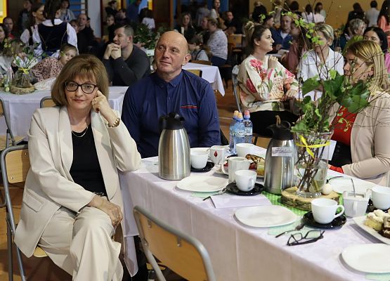 uczestnicy kiermaszu