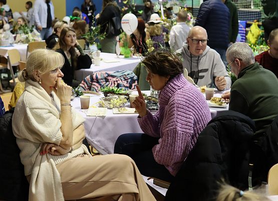 uczestnicy kiermaszu