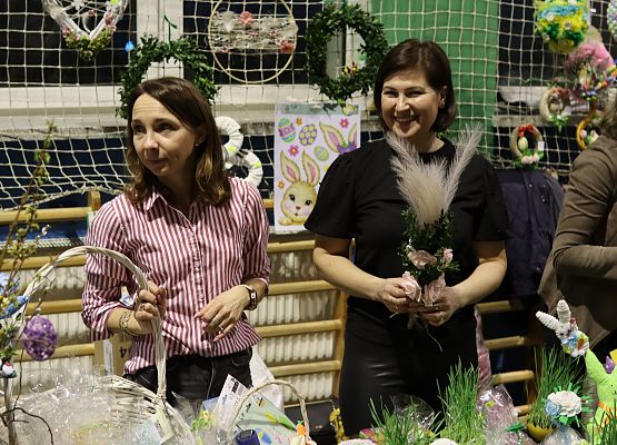 uczestnicy kiermaszu