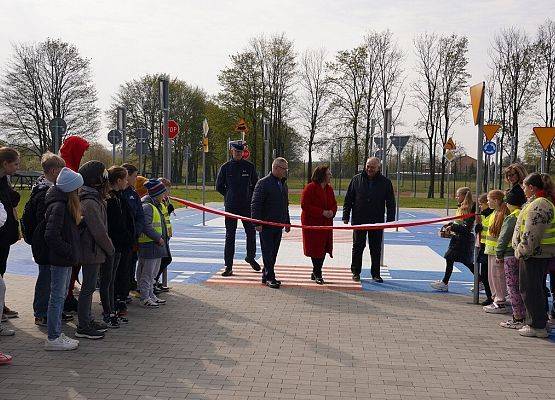 uroczyste otwarcie miasteczka