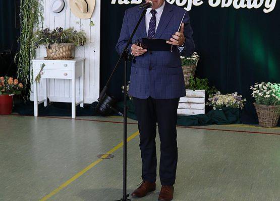 dyrektor przemawia